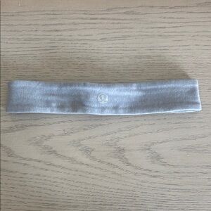 Lululemon Athletica Gray Satin Hairband